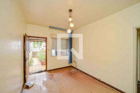 Sala de casa à venda com 3 quartos, 150m² em Jardim Sabará, Porto Alegre