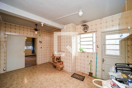 Cozinha de casa à venda com 3 quartos, 150m² em Jardim Sabará, Porto Alegre