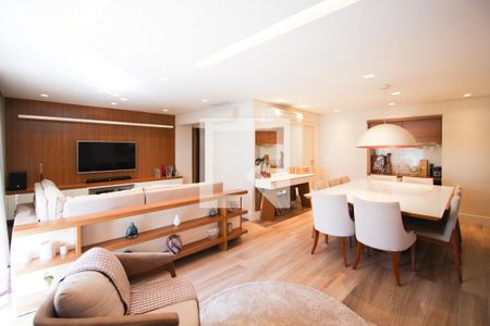 Sala de apartamento à venda com 3 quartos, 165m² em Vila Nova Conceição, São Paulo