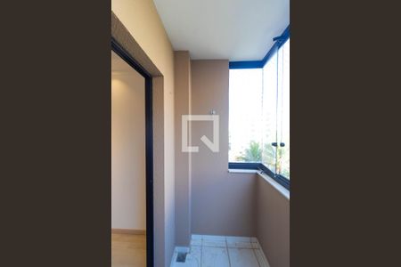 Sacada de apartamento para alugar com 3 quartos, 82m² em Jardim do Lago, Campinas