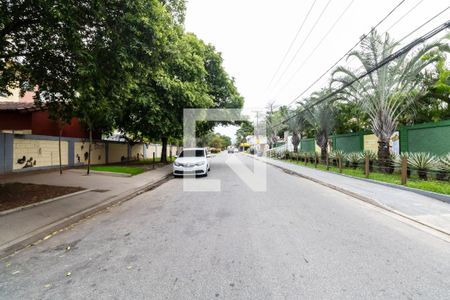 Vista da Rua de apartamento para alugar com 2 quartos, 55m² em Cosmos, Rio de Janeiro