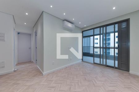 Sala/Cozinha de apartamento à venda com 2 quartos, 58m² em Santo Amaro, São Paulo
