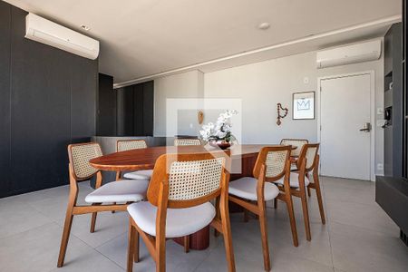 Sala/Cozinha de apartamento à venda com 2 quartos, 193m² em Jardins, São Paulo