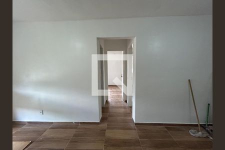 Sala de apartamento à venda com 2 quartos, 45m² em Pilares, Rio de Janeiro