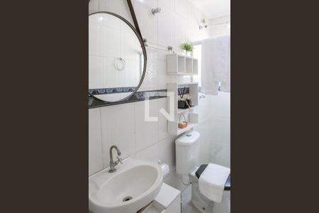 Banheiro de apartamento para alugar com 1 quarto, 40m² em Luz, São Paulo