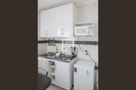 Cozinha de apartamento para alugar com 1 quarto, 40m² em Luz, São Paulo