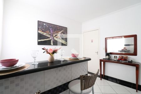 Sala/Cozinha de apartamento para alugar com 1 quarto, 40m² em Luz, São Paulo