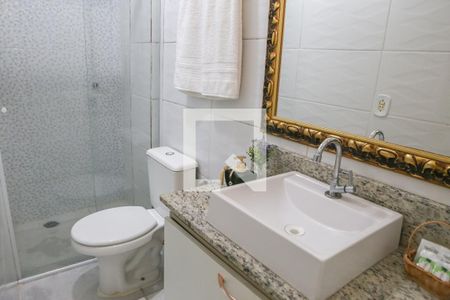 Banheiro de apartamento para alugar com 1 quarto, 45m² em Luz, São Paulo
