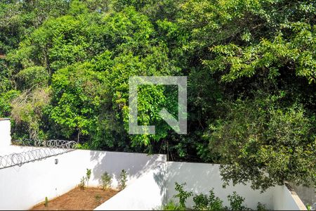 Vista  de casa de condomínio à venda com 3 quartos, 160m² em Aberta dos Morros, Porto Alegre