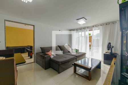 Sala de casa de condomínio à venda com 4 quartos, 215m² em Vargem Pequena, Rio de Janeiro