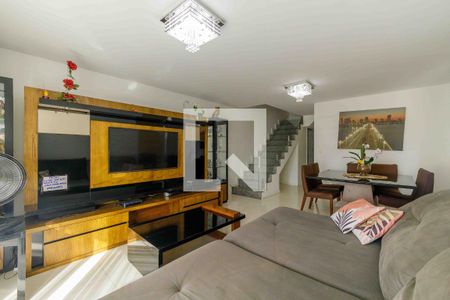 Sala de casa de condomínio à venda com 4 quartos, 215m² em Vargem Pequena, Rio de Janeiro