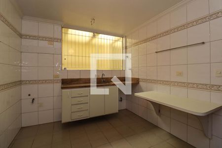 Cozinha de casa à venda com 4 quartos, 357m² em Vila Madalena, São Paulo