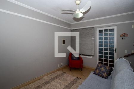 Sala de casa de condomínio à venda com 2 quartos, 75m² em Parque Villa Flores, Sumaré