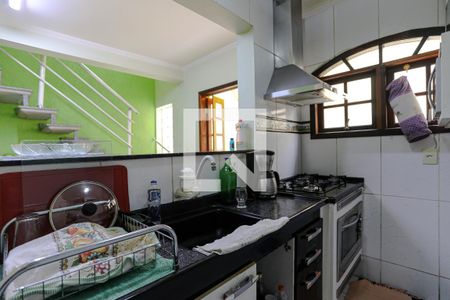 Cozinha de casa para alugar com 2 quartos, 158m² em Parque Suzano, Suzano
