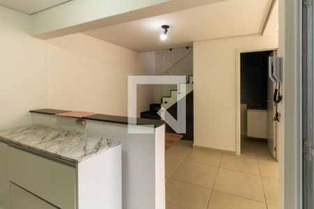 Cozinha de casa de condomínio à venda com 2 quartos, 83m² em Vila Santa Clara, São Paulo