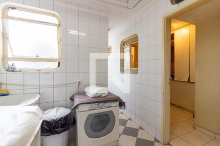 Área de Serviço de apartamento à venda com 3 quartos, 160m² em Cerqueira César, São Paulo
