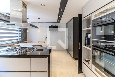 Cozinha de apartamento à venda com 3 quartos, 240m² em Higienópolis, São Paulo