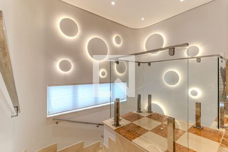 Escada de apartamento à venda com 3 quartos, 240m² em Higienópolis, São Paulo