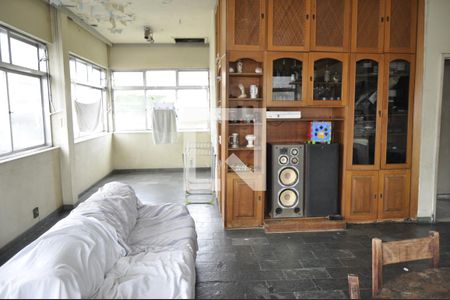 Sala 2 de casa para alugar com 4 quartos, 300m² em Cachambi, Rio de Janeiro