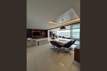 Apartamento à venda com 3 quartos, 180m² em Campo Belo, São Paulo