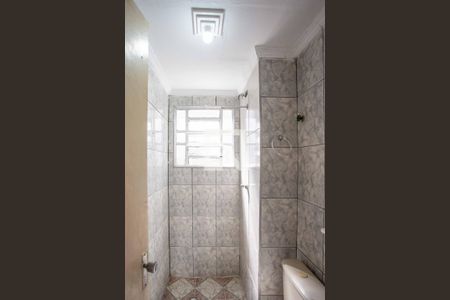 Banheiro de apartamento à venda com 2 quartos, 45m² em Conceição, Diadema