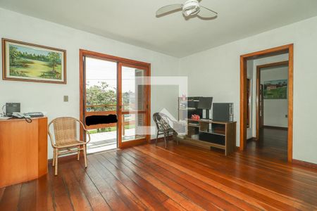 Sala de casa à venda com 4 quartos, 200m² em Jardim Sabará, Porto Alegre