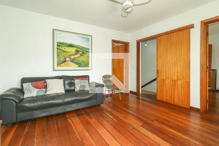 Sala de casa à venda com 4 quartos, 200m² em Jardim Sabará, Porto Alegre