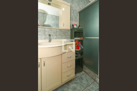 Banheiro da Suíte de casa à venda com 4 quartos, 200m² em Jardim Sabará, Porto Alegre