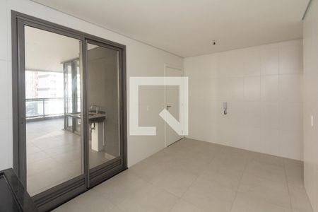 Cozinha de apartamento à venda com 3 quartos, 168m² em Vila Nova Conceição, São Paulo