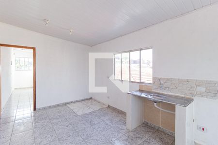 Cozinha e área de serviço de casa para alugar com 1 quarto, 45m² em Cidade das Flores, Osasco