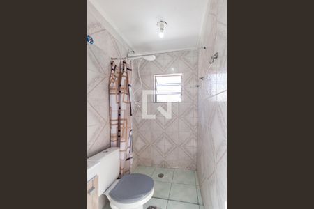 Banheiro de casa para alugar com 1 quarto, 45m² em Cidade das Flores, Osasco