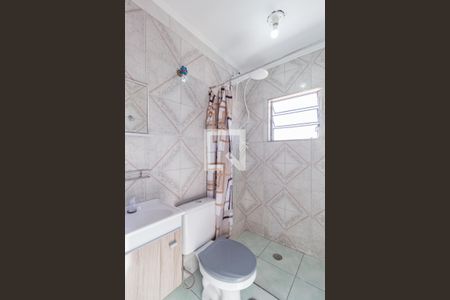 Banheiro de casa para alugar com 1 quarto, 45m² em Cidade das Flores, Osasco