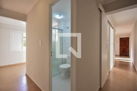 Corredor de apartamento para alugar com 2 quartos, 60m² em Vila Andrade, São Paulo
