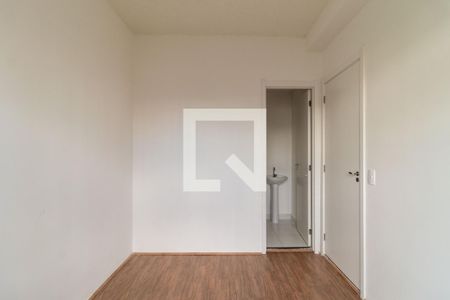 Suíte de apartamento para alugar com 1 quarto, 32m² em Parque Industrial Tomas Edson, São Paulo