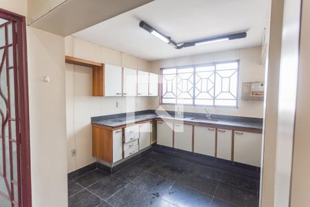 Cozinha de casa à venda com 5 quartos, 640m² em Serra, Belo Horizonte