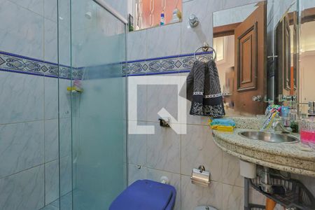 Banheiro 2 de casa à venda com 4 quartos, 406m² em Heliópolis, Belo Horizonte