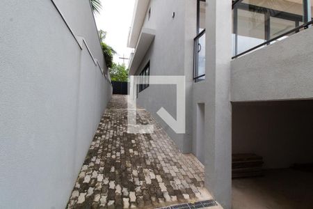 Garagem de casa de condomínio à venda com 4 quartos, 531m² em Loteamento Alphaville Campinas, Campinas