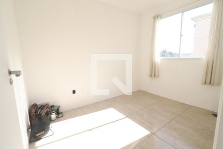 Quarto 2 de apartamento para alugar com 2 quartos, 50m² em Santo Afonso, Novo Hamburgo