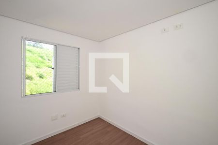 Quarto 1 de apartamento para alugar com 4 quartos, 98m² em Parque Pinheiros, Taboão da Serra