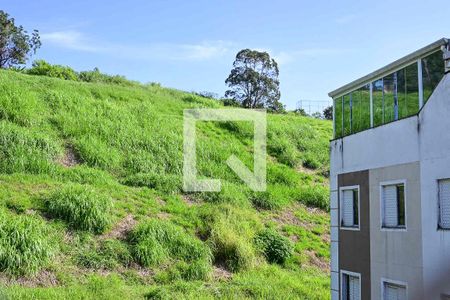 Vista do Quarto 1 de apartamento para alugar com 4 quartos, 98m² em Parque Pinheiros, Taboão da Serra