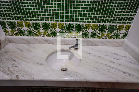 Lavabo de apartamento à venda com 4 quartos, 140m² em Tijuca, Rio de Janeiro