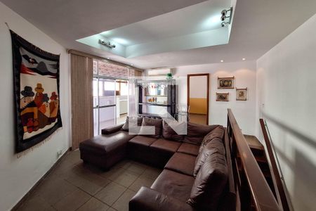 Sala 2 de apartamento à venda com 4 quartos, 245m² em Icaraí, Niterói