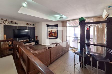 Sala 2 de apartamento à venda com 4 quartos, 245m² em Icaraí, Niterói