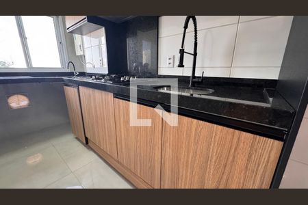 Cozinha de apartamento à venda com 2 quartos, 45m² em Fundacao da Casa Popular, Campinas