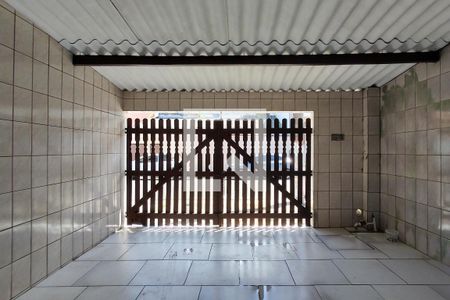 Garagem de casa para alugar com 1 quarto, 95m² em Quietude, Praia Grande