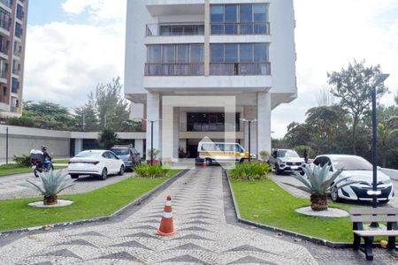 Fachada de apartamento à venda com 2 quartos, 80m² em Barra da Tijuca, Rio de Janeiro