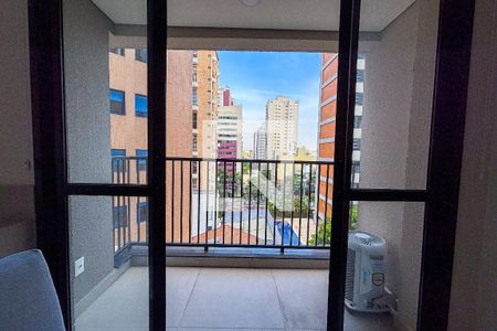 Varanda de kitnet/studio para alugar com 1 quarto, 39m² em Sumarezinho, São Paulo