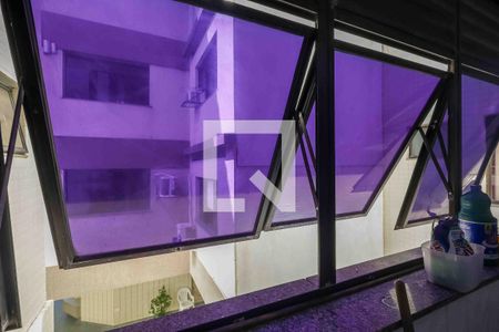 Área de Serviço Janela de apartamento à venda com 3 quartos, 95m² em Recreio dos Bandeirantes, Rio de Janeiro