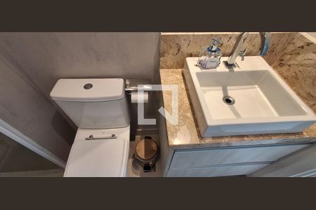Banheiro Social de apartamento à venda com 2 quartos, 69m² em Cerâmica, São Caetano do Sul