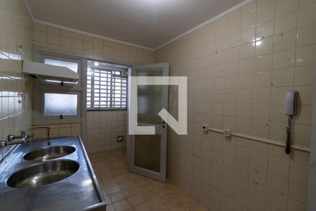 Cozinha de apartamento para alugar com 2 quartos, 136m² em Cavalhada, Porto Alegre